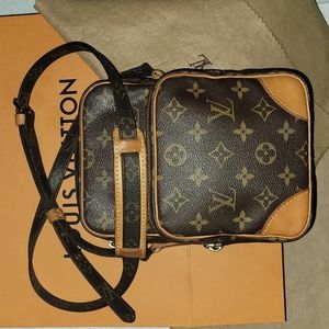 Vintage Louis Vuitton Amazone Unisex Bag